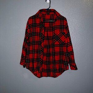 Classic Red & Black Plaid Flannel Shirt - Women's Size Large